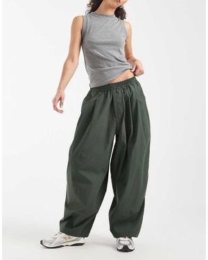 Collusion Pantaloni A Palloncino Kaki - Verde
