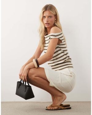 ASOS Gestreepte Top Met Blote Schouders - Naturel