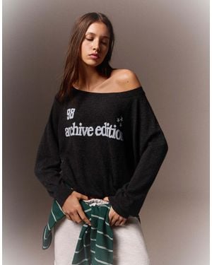 Bershka Pull graphique à encolure bateau - et noir - Gris