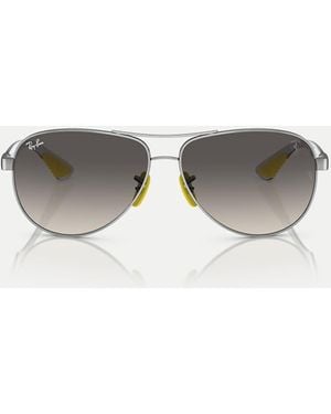Ray-Ban Gafas De Sol Plateadas De Estilo Aviador Con Lentes Grises De La Colección Scuderia Ferrari Rb8331M De - Metálico