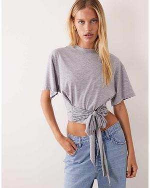 ASOS T-Shirt Met Strikceintuur - Grijs