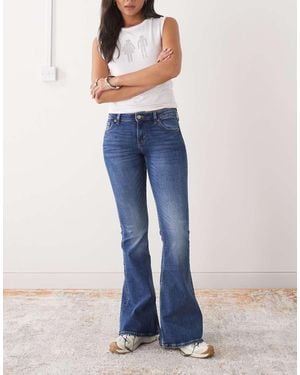 Weekday Katsumi Low Waist Flared Jeans - Blue