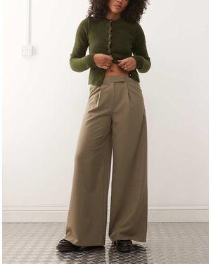 Reclaimed Vintage Pleat Detail Wide Leg Trousers - Natural