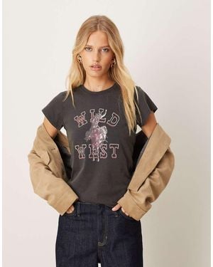 Wrangler Camiseta Negro Lavado Con Estampado De Estilo Wéstern En El Pecho De