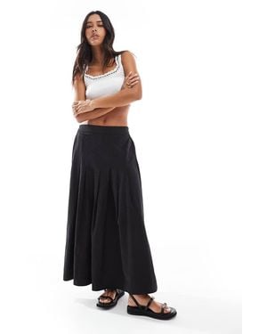 New Look Pleated Full Midi Skirt - White