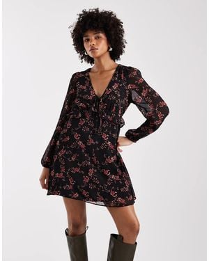 New Look Mini Jurk Van Chiffon Met Lange Mouwen - Wit