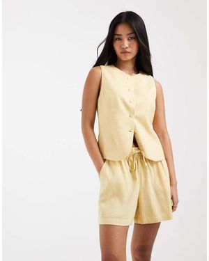ONLY Pantalones Cortos Amarillo Pálido De Mezcla De Lino De (Parte De Un Conjunto) - Neutro