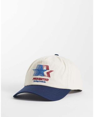 Prohibited Gorra Color Crema Con Visera En Contraste Y Estampado "Sporting Goods" De - Blanco