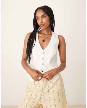 Nobody's Child Stockwell Waistcoat - White