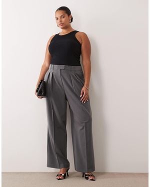 ASOS Curve Tailored Wide Leg Trousers With Pleated Detailing - Grey