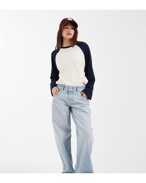 ASOS Vaqueros Boyfriend Holgados Extragrandes Con Lavado Medio Claro Suave De Asos Design Circular Design Collection Petite-Azul