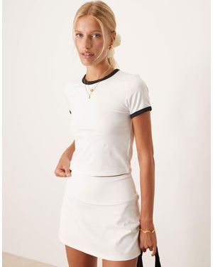 4505 Performance Baby T-shirt With Contrast Piping - Natural