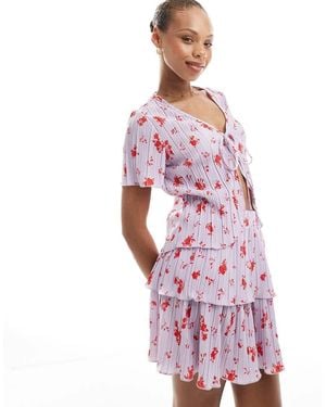 Pieces Tie Front Plisse Top Co-ord - Red