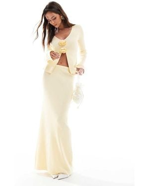 Pretty Lavish Knit Maxi Skirt Co-ord - White