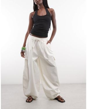 Collusion baggy Cargo Trouser - White