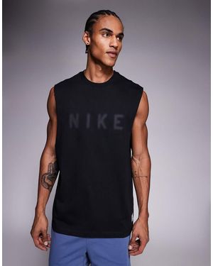 Nike Athletic Club Chest Logo Tank Top - Grey