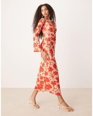 Pretty Lavish Ethel Long Sleeve Jersey Midaxi Dress - Pink