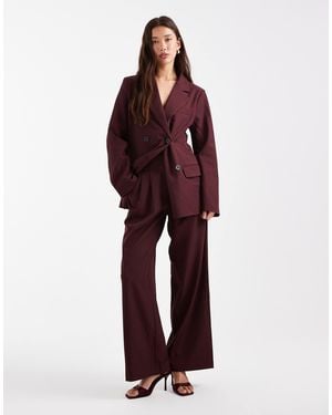 4th & Reckless Tailo Wide Leg Pleat Detail Trousers Co-ord - Red
