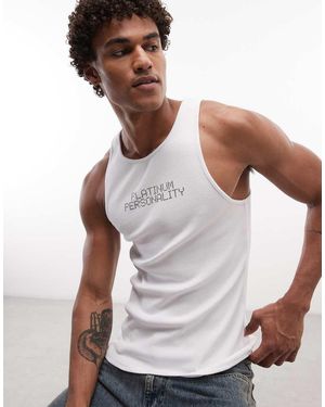 ASOS Muscle Fit Hemdje Van Geribbelde Stof Met Tekstprint Met Reliëf - Wit