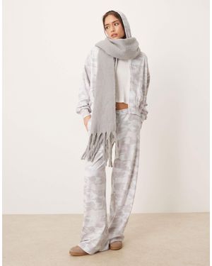 Hollister Gilly Hicks Heart Tipping Baggy Joggers Co-Ord - Natural