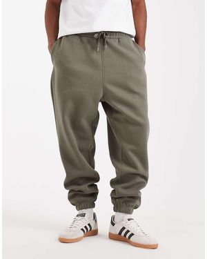ASOS Essentials Relaxed Jogger - Green