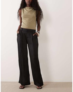 Gina Tricot Pleated Satin Trousers - Black