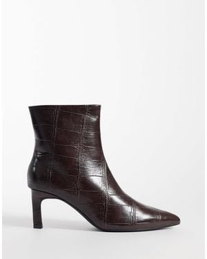 SEQWL Benz Kitten Heel Ankle Boots - White