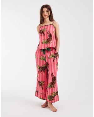 Chelsea Peers Tiger Foliafe Stripe Print Cami And Capri Length Bottoms Nightwear Set - Red