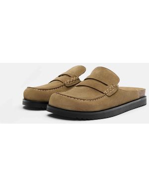Pull&Bear – leder-clogs - Mehrfarbig