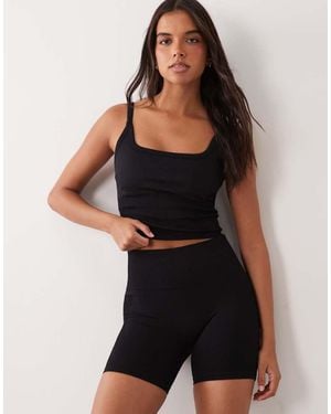 4505 Sculpting Seamless High Waist 5" Booty Shorts - Black