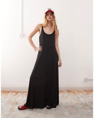 Monki Strappy Floaty Maxi Dress - Black