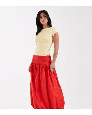 ASOS Asos Design Petite Dropped Waist Bubble Maxi Skirt - Red