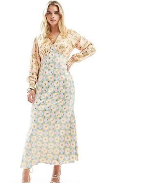 Never Fully Dressed Petite Balloon Sleeve Metallic Maxi Dress - White
