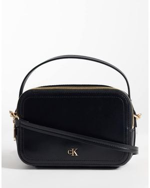 Calvin Klein Bolso Cámara Con Bandolera Y Detalles Dorados En - Negro