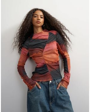 TOPSHOP Ombré-oberteil mit raffung und langen ärmeln - Mehrfarbig