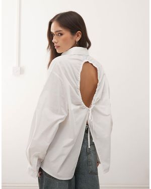 Collusion Oversized Shirt With Cut Out Back Detail - Natural