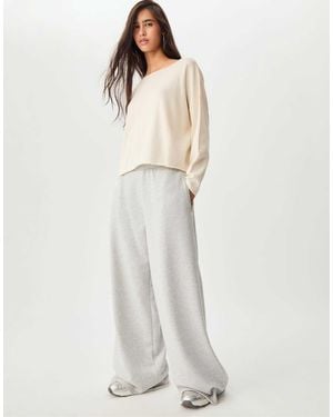 Stradivarius – cropped-sweatshirt - Weiß