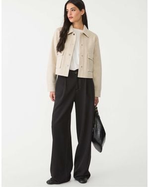 Stradivarius – kurze, weiche jacke - Weiß