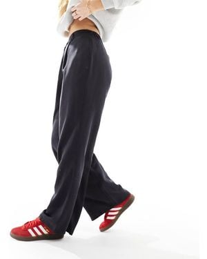 ASOS Hourglass Relaxed Straight Leg Trousers - Black