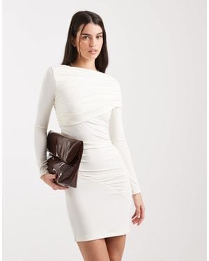 4th & Reckless Robe courte près du corps double épaisseur avec taille drapée et encolure bateau - crème - Blanc