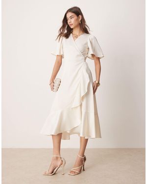 Y.A.S Robe portefeuille mi-longue en satin - gardénia - Neutre