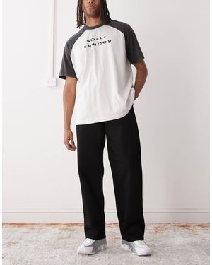 Weekday – sphere – locker geschnittene jeans - Weiß