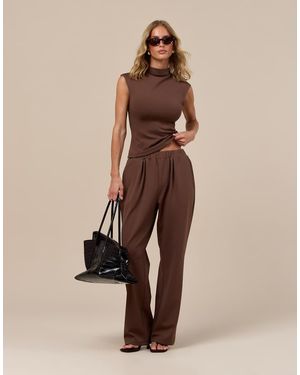 Wanderdoll Alex Pantaloni Dritti Coordinati Con Piega Davanti E Vita Elasticizzata Color Cioccolato - Neutro
