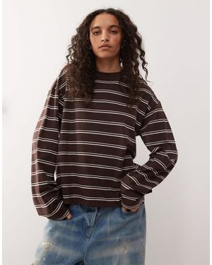Monki Oversized Long Sleeve T-shirt With Side Slits - Brown