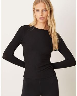 Tala 365 Long Sleeve Top - Black