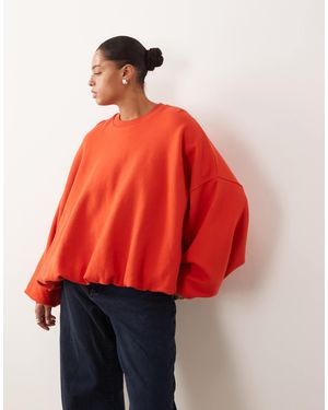 ARRANGE Curve - sweat à ourlet bouffant - Rouge