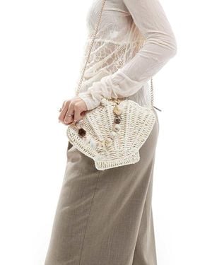 ASOS Straw Shell Bag With Resin Handle And Detachable Cross Body Strap - Natural