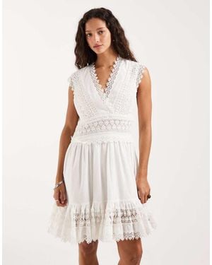 Lee Jeans V Neck Ruffle Boho Mini Dress - White