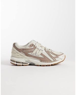 New Balance 1906 Trainers - White