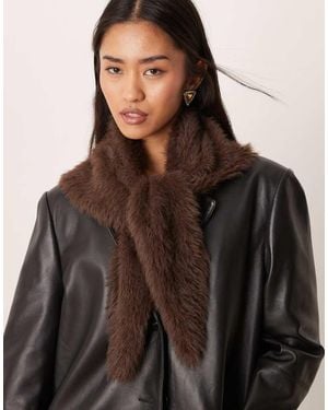 Gina Tricot Hairy Triangle Scarf - Brown